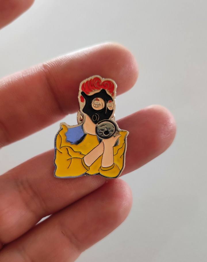 Pin metálico Victims