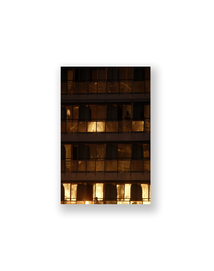 Cassette - Galería de Espejos Paralelos, Lentamente