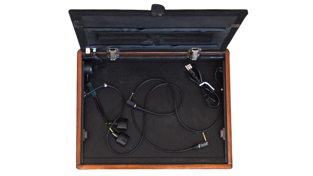 Pedalboard marca Valiente, modelo:  Bastian VL50