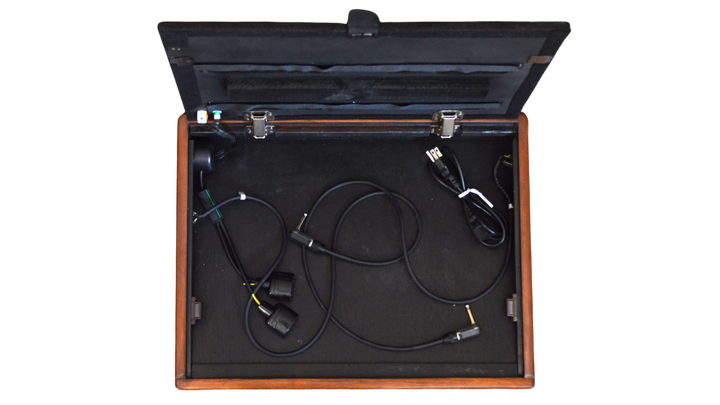 Pedalboard marca Valiente, modelo:  Bastian VL50