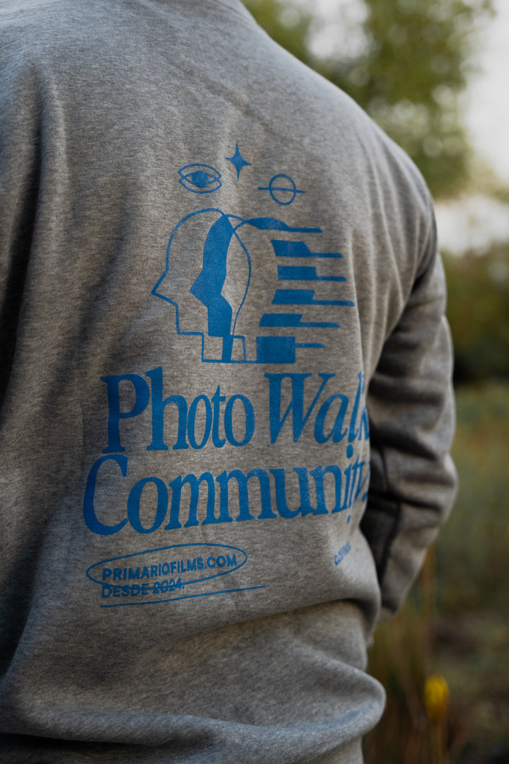 Sudadera Photo Walk Community Gris